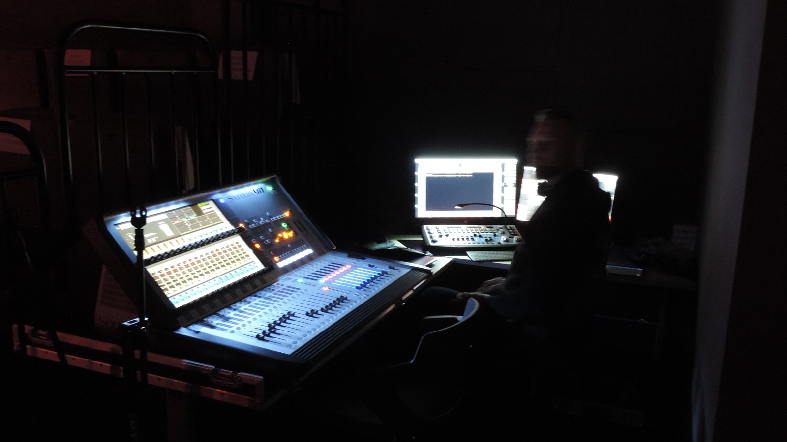 Pierwsze zespoły testują łomżyńską Halę Kultury przed oficjalnym otwarciem