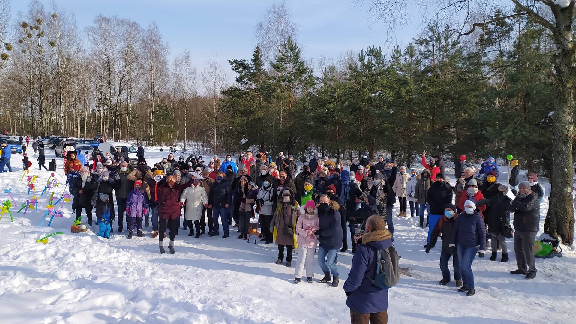 Ponad sto osób zebrało się w Lesie Turczyńskim, aby świętować jego ocalenie
