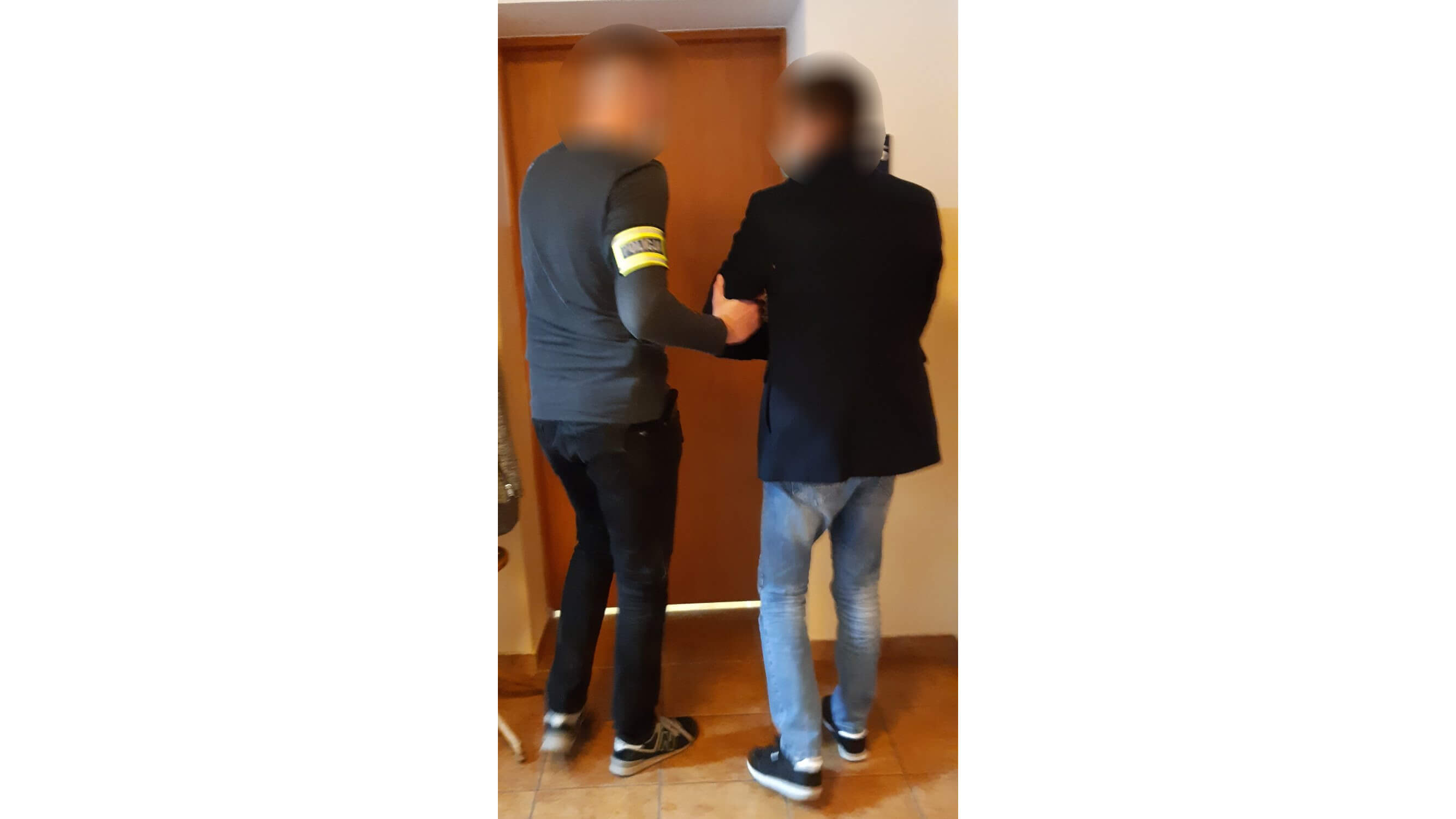 Policjanci z Sejn zatrzymali oszusta randkowego