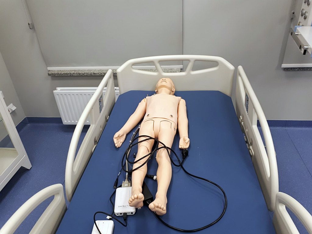 Pielęgniarki w Białymstoku i Łomży będą uczyć się zawodu na symulatorach