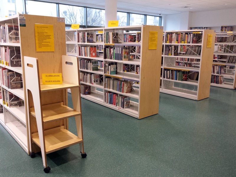 Więcej czytelników i coraz więcej odwiedzin w bibliotekach Książnicy Podlaskiej