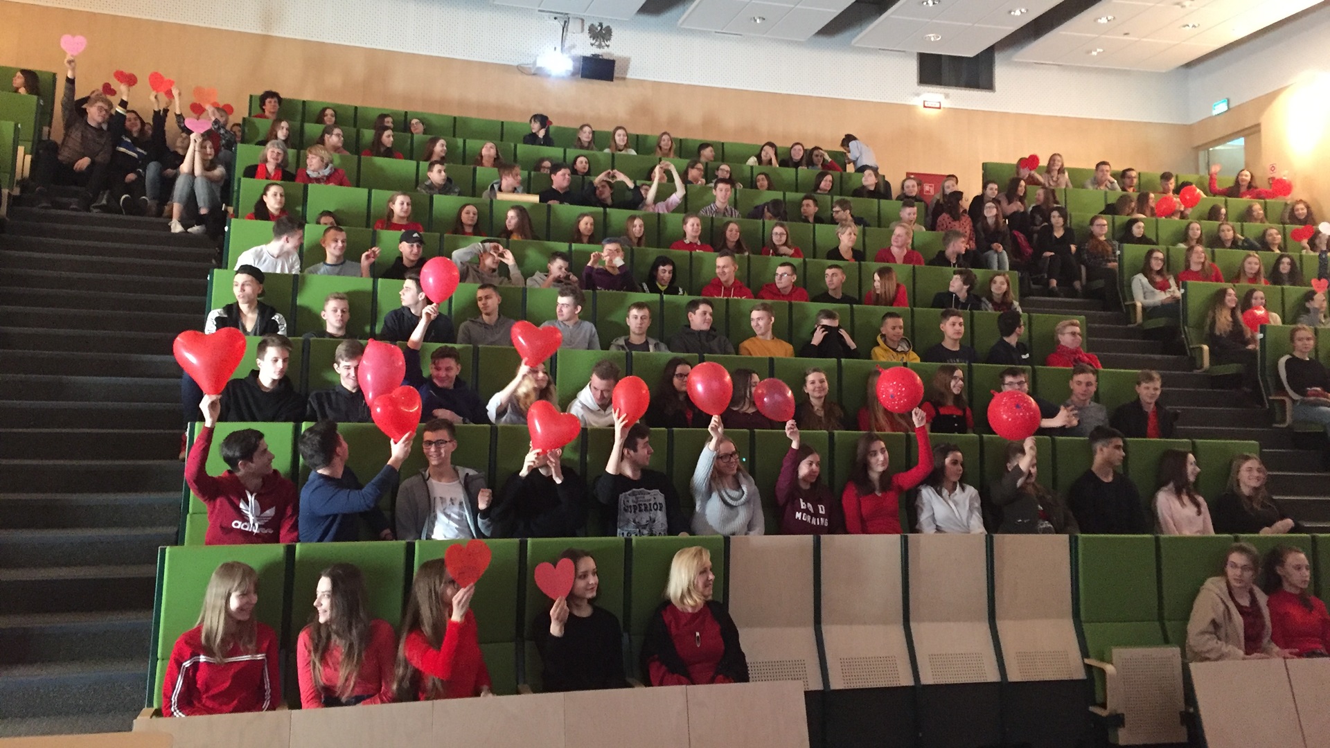 Miłość to także proces chemiczny – przypominają naukowcy z UwB