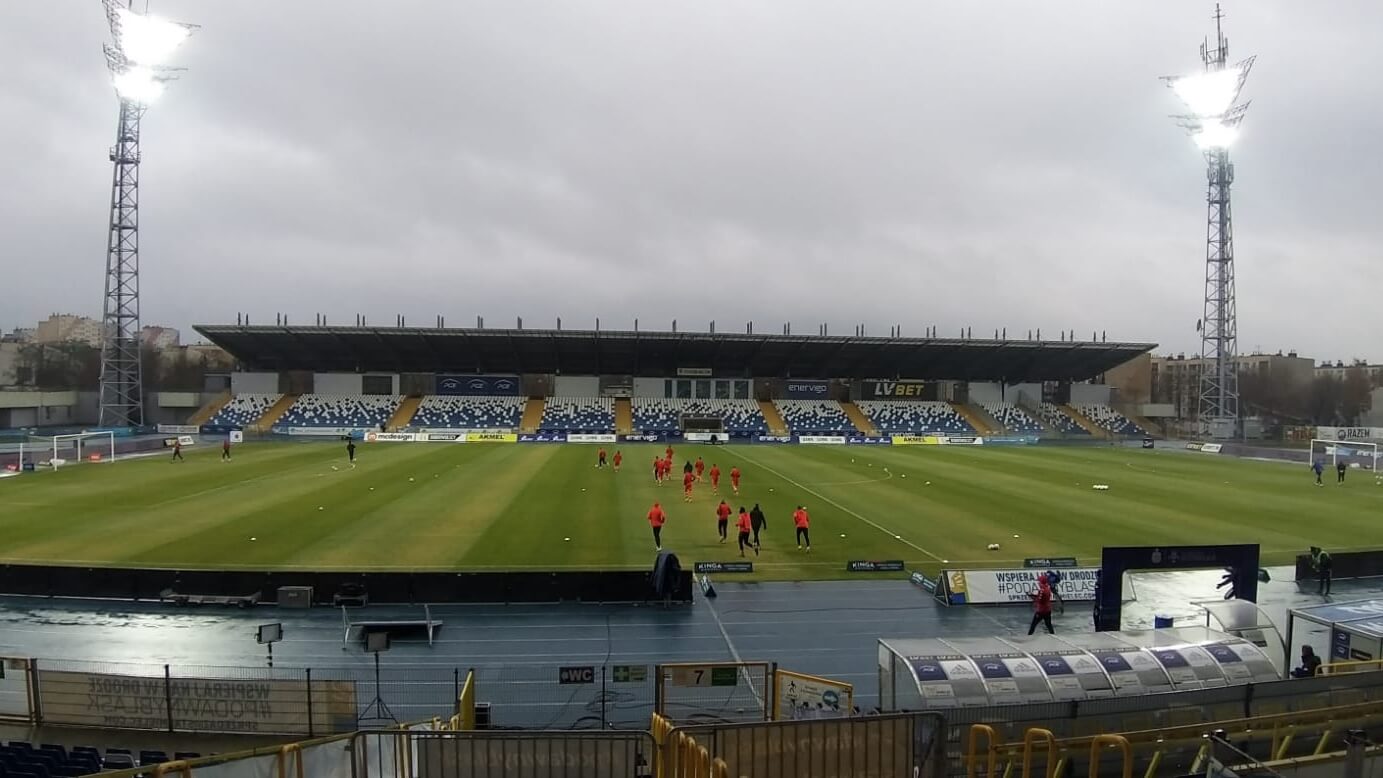 Jagiellonia przegrywa z ostatnią w tabeli Stalą Mielec