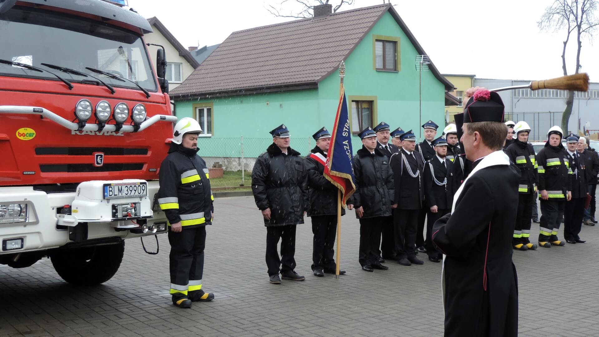 OSP w Przytułach ma nowy wóz strażacki
