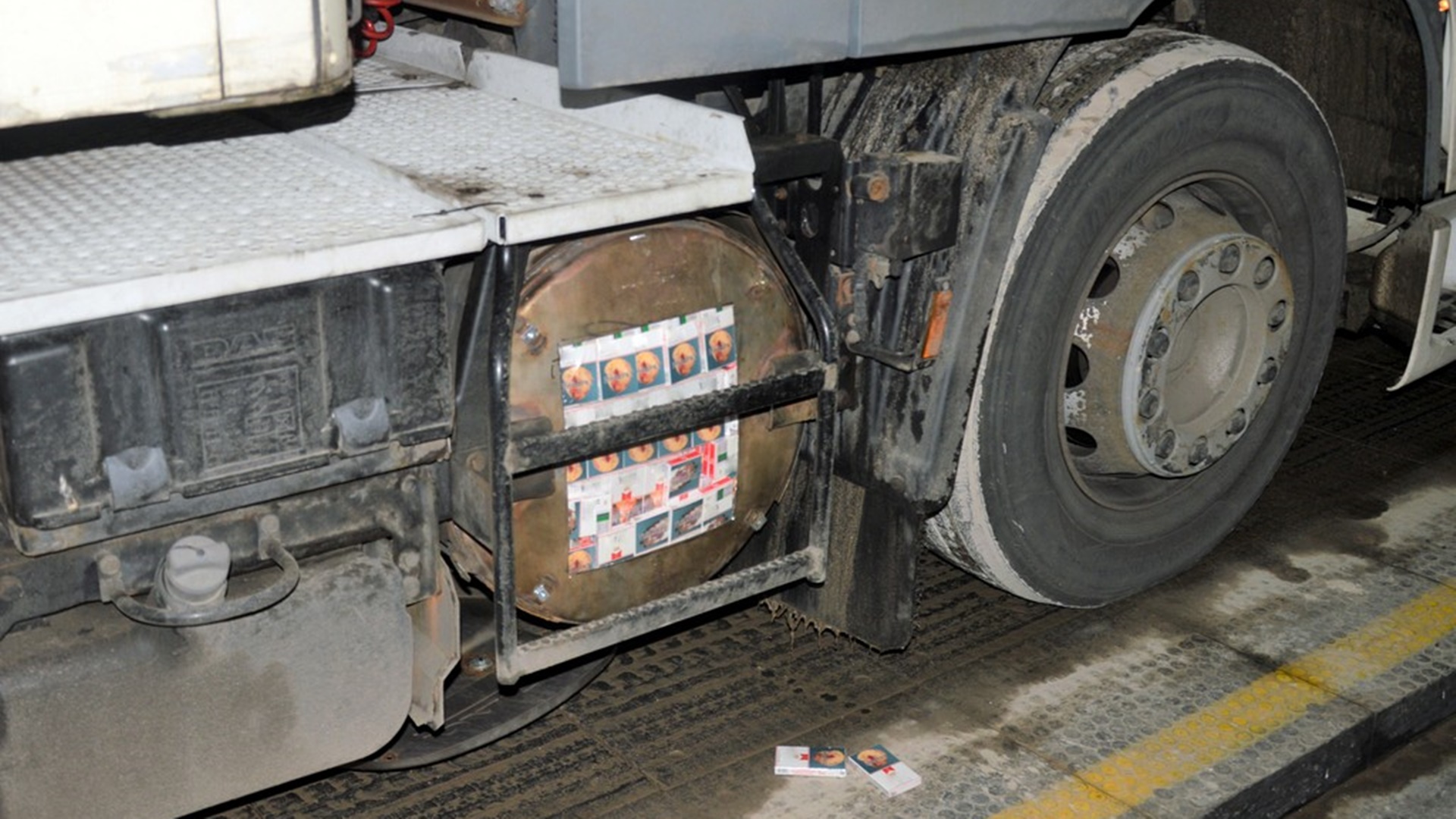 Podlaska KAS udaremniła próbę przemytu papierosów