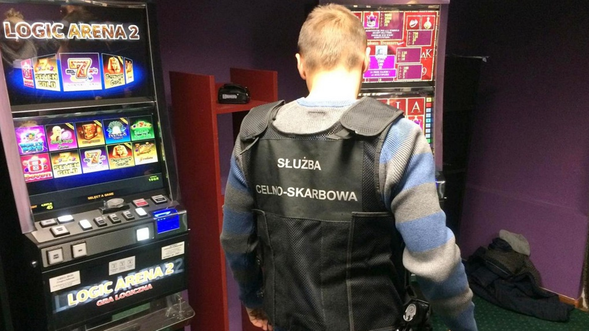 Hazard w Siemiatyczach – funkcjonariusze KAS zatrzymali nielegalne automaty do gier