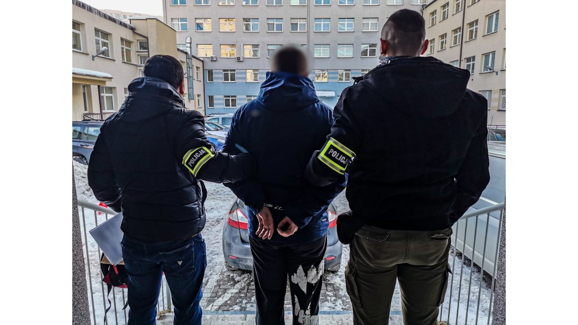 Białostoczanin obezwładnił napastnika, który próbował ukraść torebkę jego sąsiadce