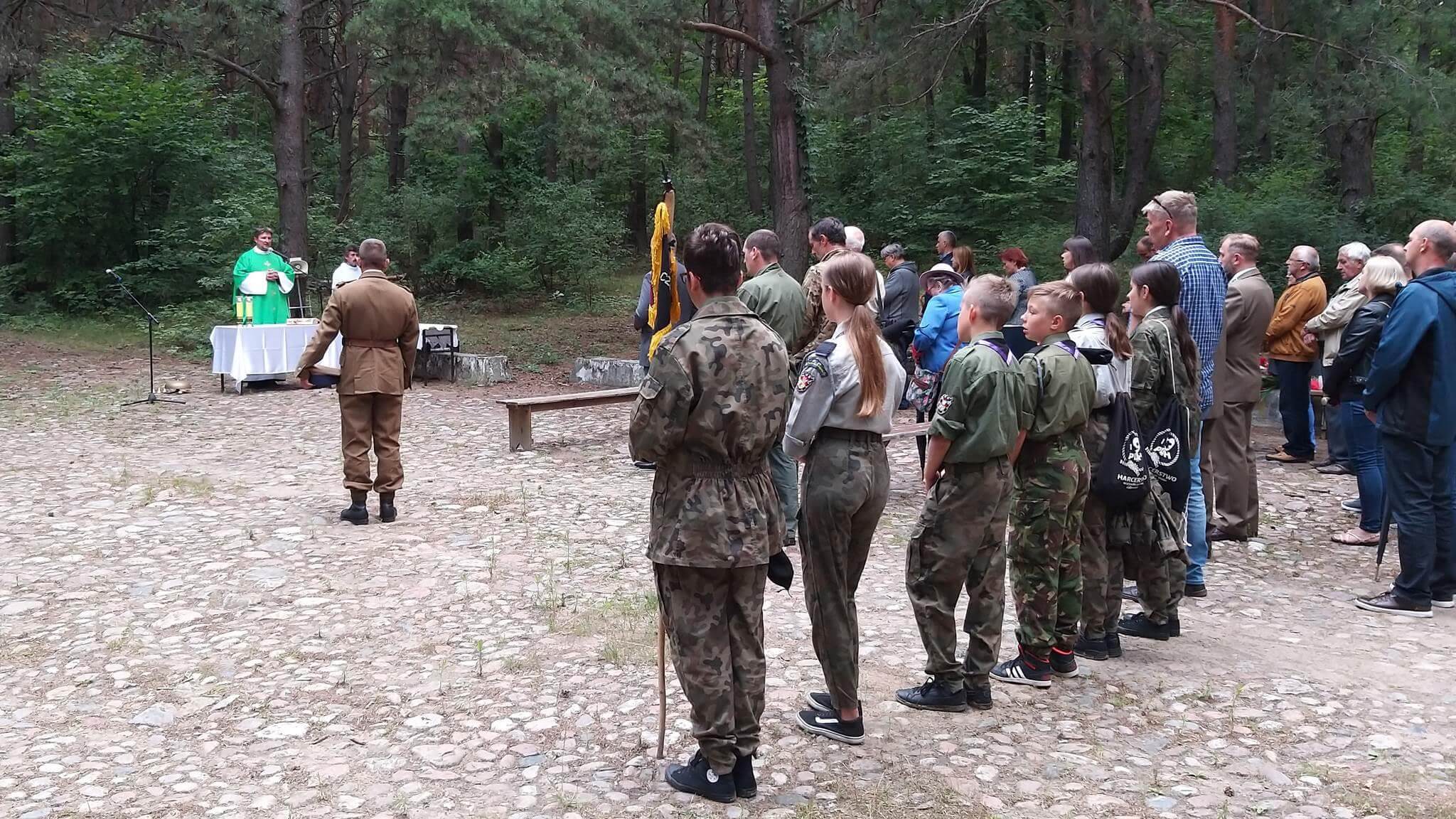 Uroczystości upamiętniające ofiary niemieckiego i sowieckiego totalitaryzmu w Białymstoku