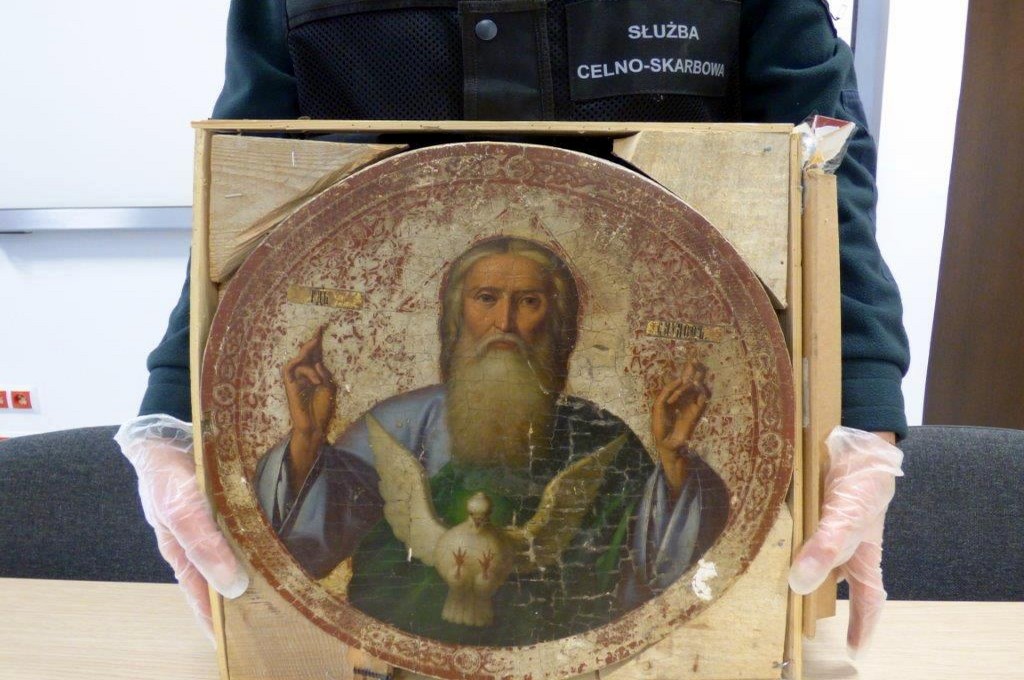 Białorusin próbował przemycić do Polski zabytkowe ikony