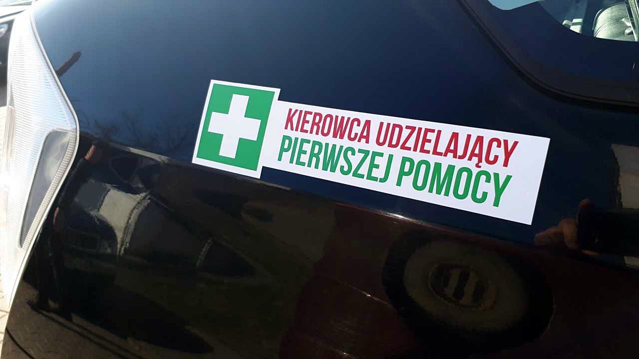 Szkolenia z udzielania pierwszej pomocy przechodzą taksówkarze jednej z białostockich korporacji