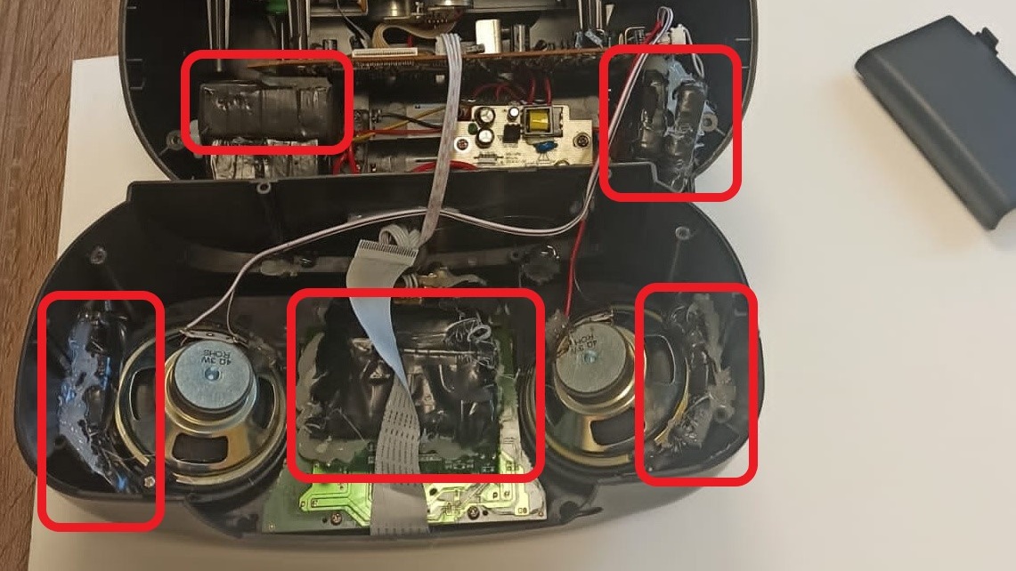 Bliscy jednego z osadzonych w Czerwonym Borze próbowali przemycić na teren zakładu sterydy i telefony