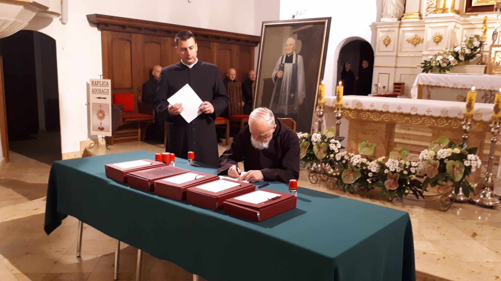 Ksiądz Hamerszmit coraz bliżej świętości