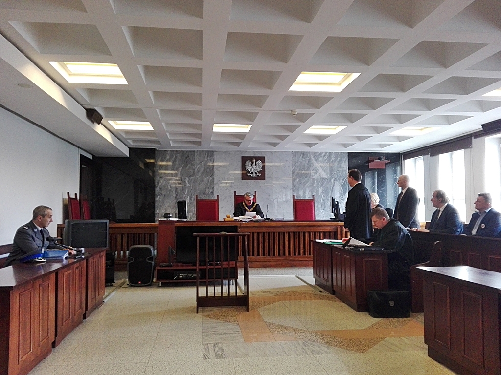 Proces apelacyjny w sprawie osób obwinionych o zakłócenie wystawy o Władysławie Andersie w Suwałkach - jest wyrok