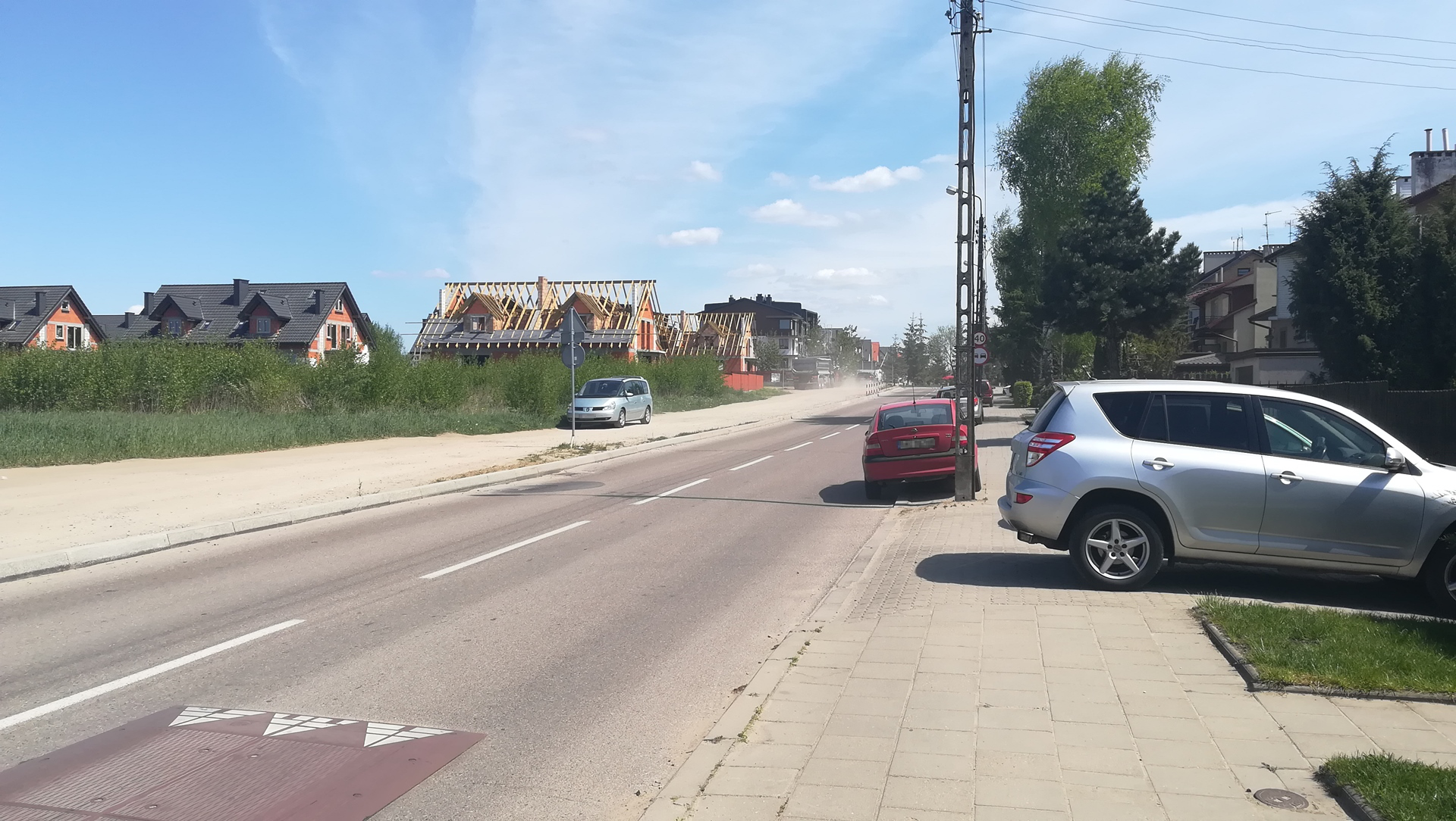 Mieszkańcy ul. Niemeńskiej w Białymstoku mają dość hałasu i zanieczyszczonego powietrza