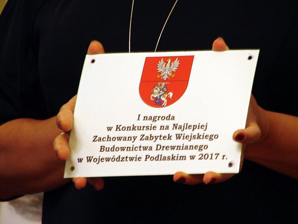 Zagroda w Socach i wiatrak w Aulakowszczyźnie - to najlepiej zachowane zabytki drewniane w Podlaskiem