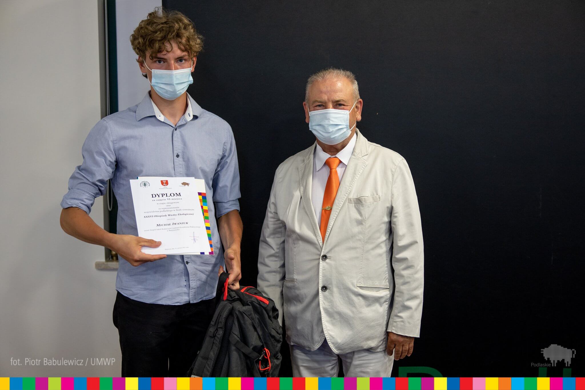 Finaliści olimpiady ekologicznej nagrodzeni przez marszałka