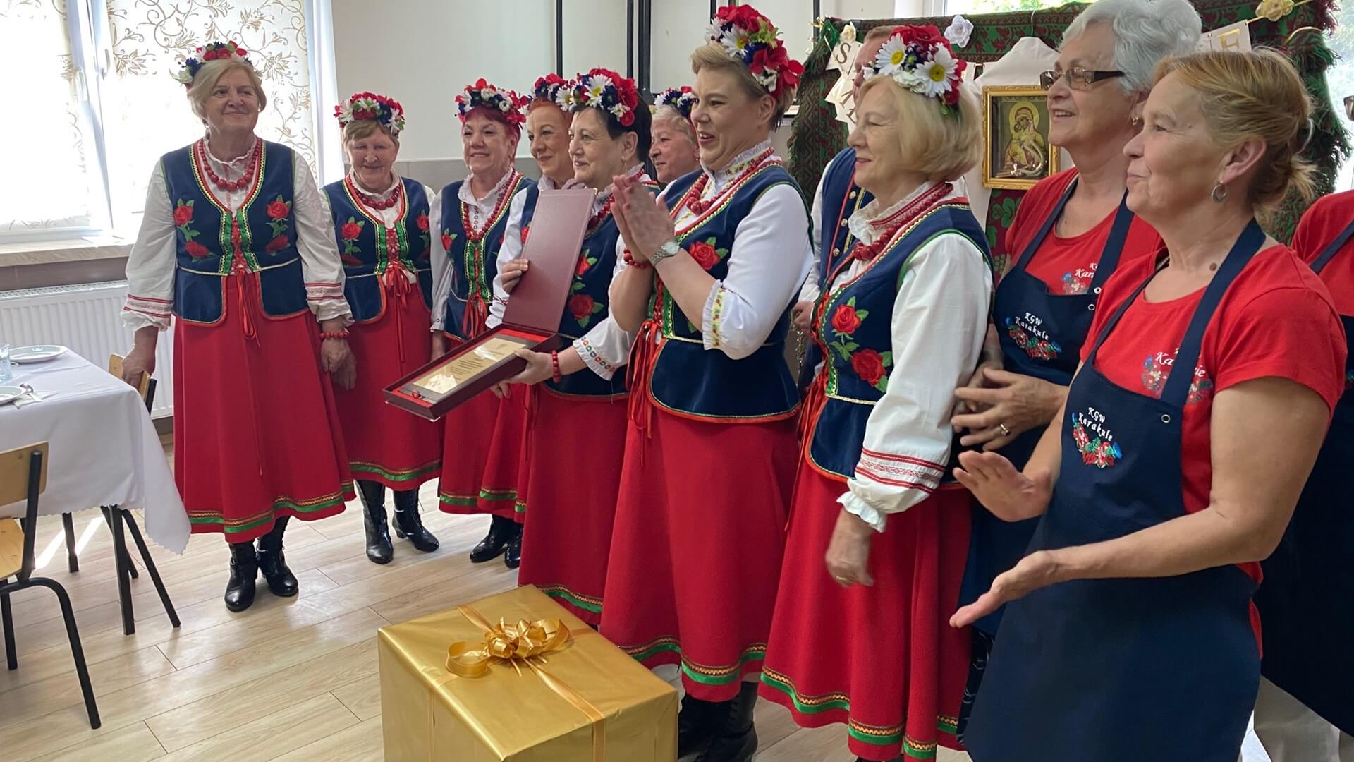 Koło Gospodyń Wiejskich z Karakul weźmie udział w finale konkursu o Nagrodę Małżonki Prezydenta Polski