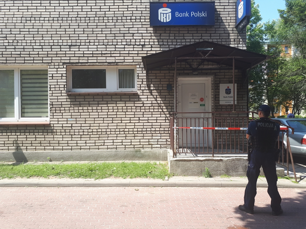 Napad na placówkę bankową na ulicy Zwierzynieckiej w Białymstoku
