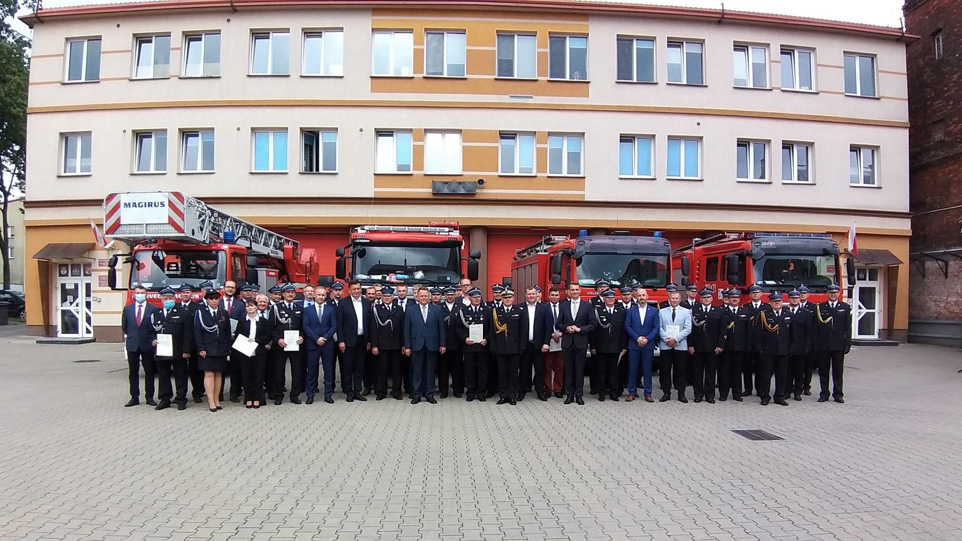 Promesy na zakup nowych wozów dostało 19 jednostek OSP z regionu
