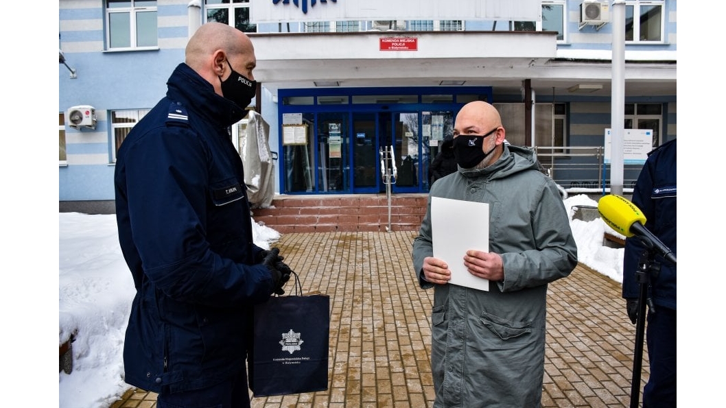 Sąsiedzka czujność uchroniła starszą kobietę z Białegostoku przed oszustwem