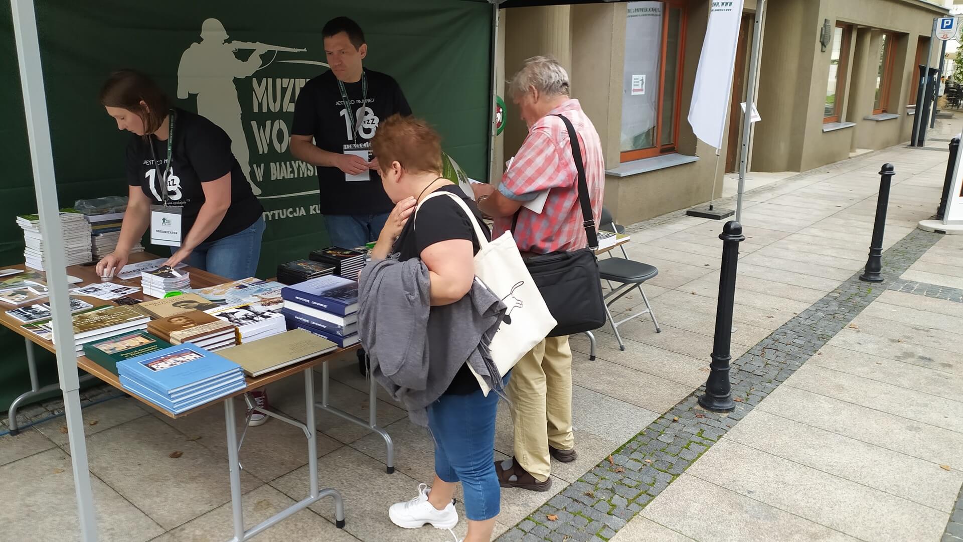 Kiermasz, wykład i darmowe zwiedzanie - Muzeum Wojska w Białymstoku świętuje swoje urodziny