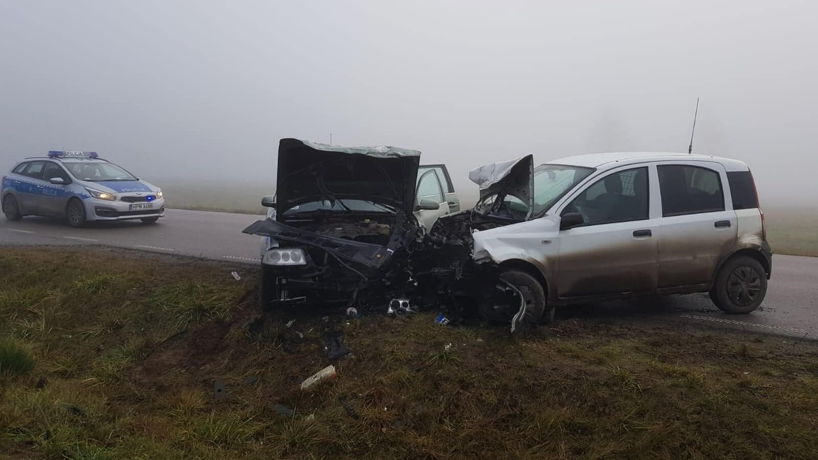 Wypadki w regionie - na drogach ślisko i mgła