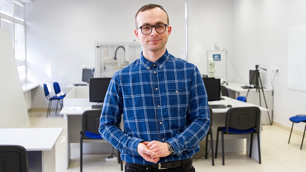 Młodzi i zdolni - czworo studentów z białostockich uczelni otrzymało stypendia MEN