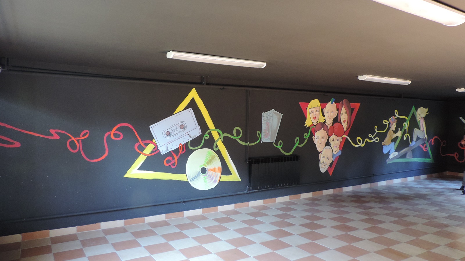 "Mural marzeń" powstał w podziemiach świetlicy wiejskiej w Sielcu