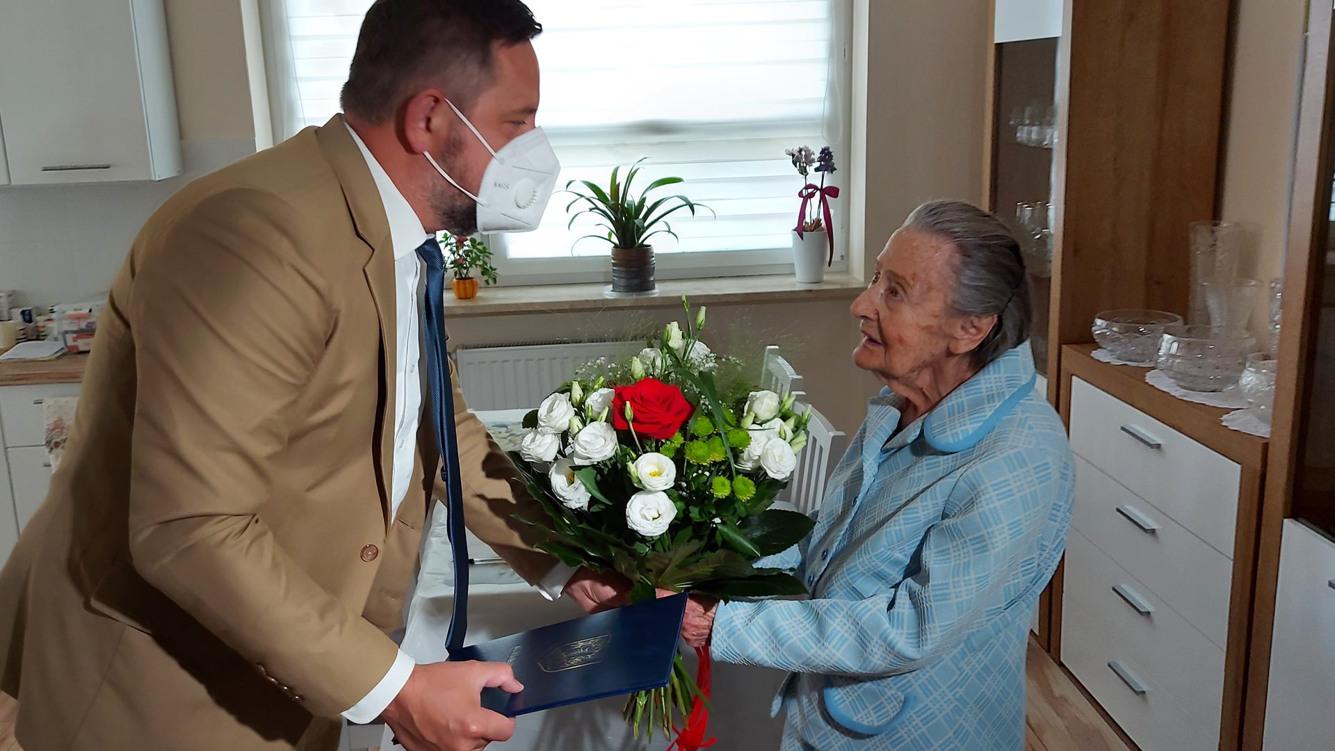 Mieszkanka gminy Supraśl brała udział w Powstaniu Warszawskim - otrzymała list gratulacyjny