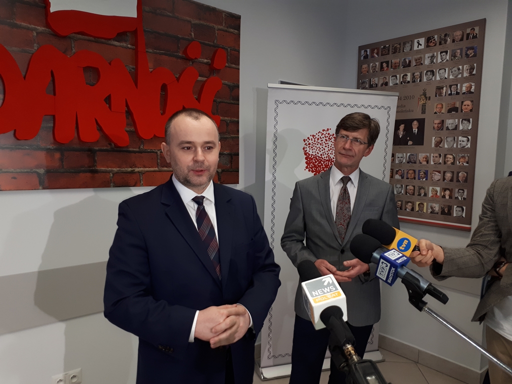 Otwarte spotkanie przed referendum ogólnokrajowym dotyczącym nowej konstytucji