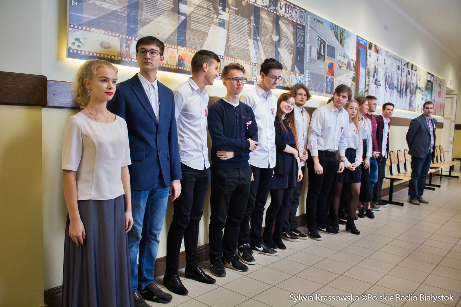 "Rekord dla Niepodległej" - cała Polska śpiewa hymn narodowy