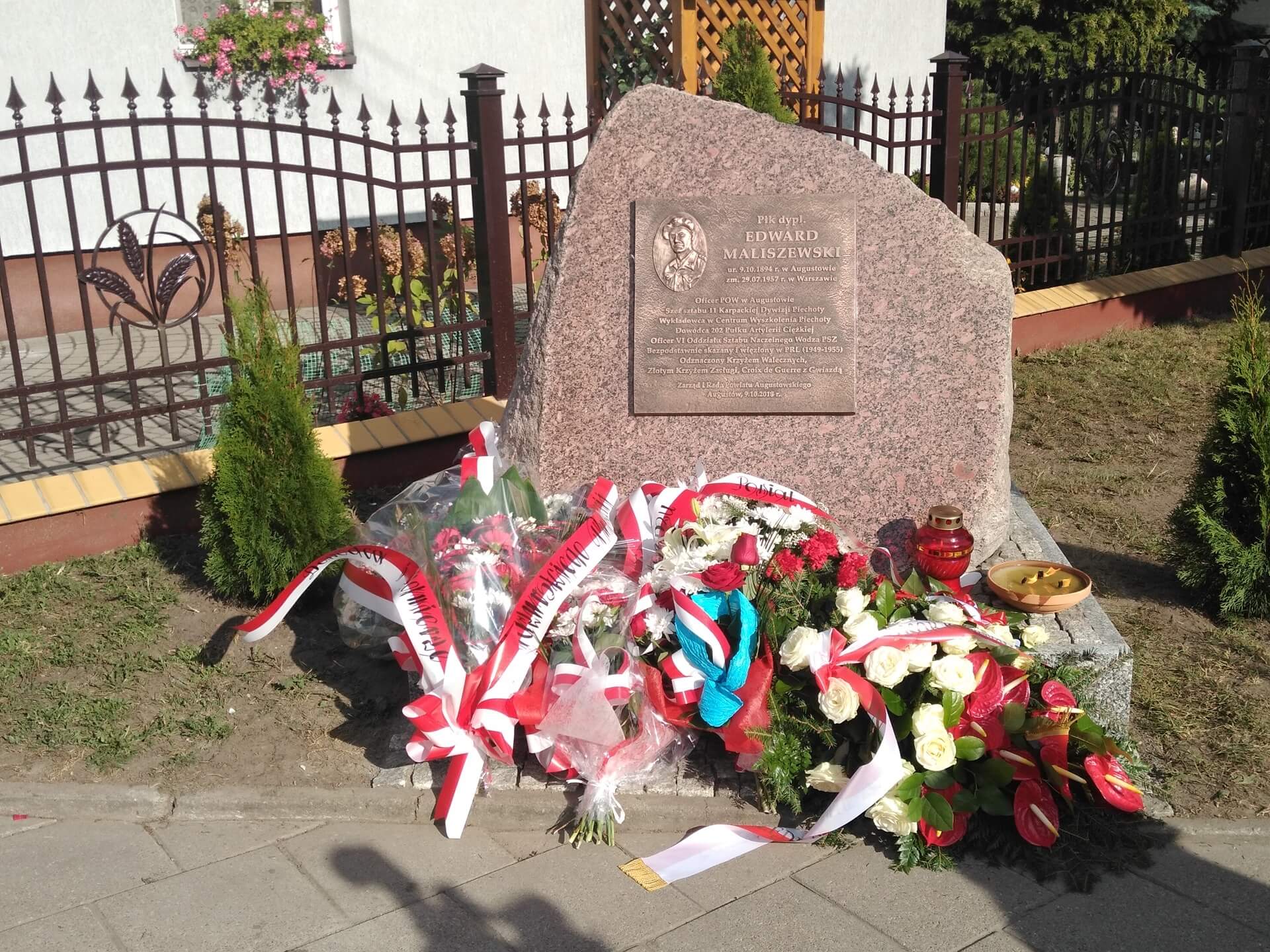 W Augustowie odsłonięto tablicę pułkownika Edwarda Maliszewskiego