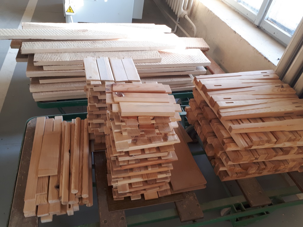 Czy warto kształcić się na stolarza?