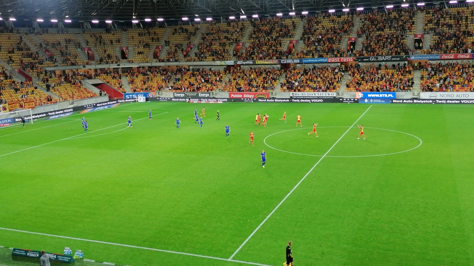 Klasyczny mecz dwóch połów - Jagiellonia przegrywała, ale ostatecznie zremisowała 2:2 z Podbeskidziem Bielsko-Biała