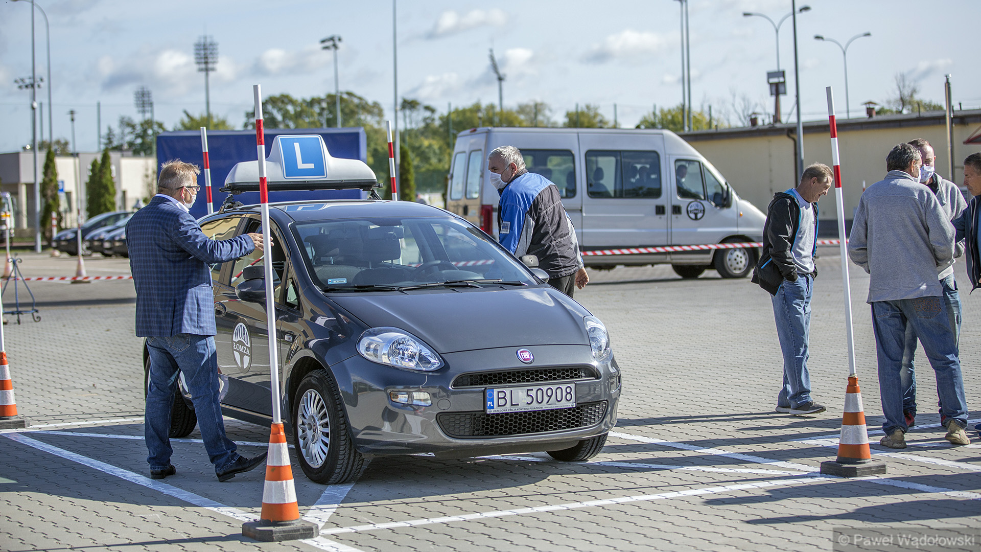 Jak bezpiecznie jeździć autem? Akcja policji i WORD-u w Łomży
