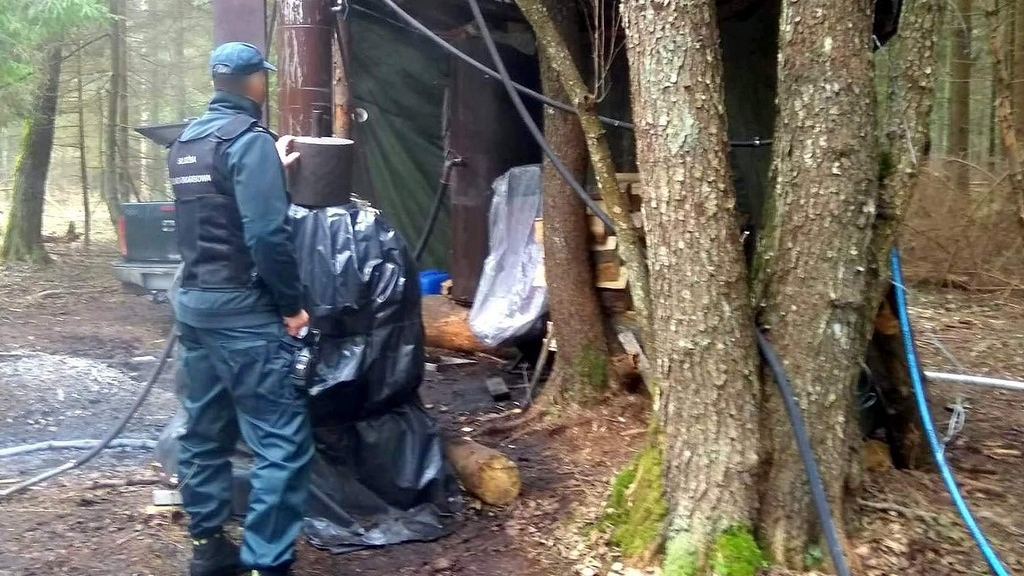 Zlikwidowano bimbrownię w okolicach Królowego Mostu