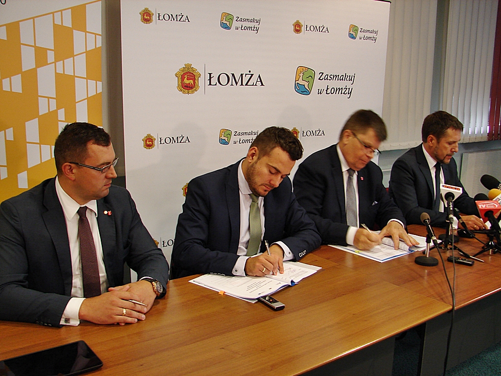 Urząd Marszałkowski Województwa Podlaskiego przeznaczy 30 mln zł na przebudowę łomżyńskich ulic