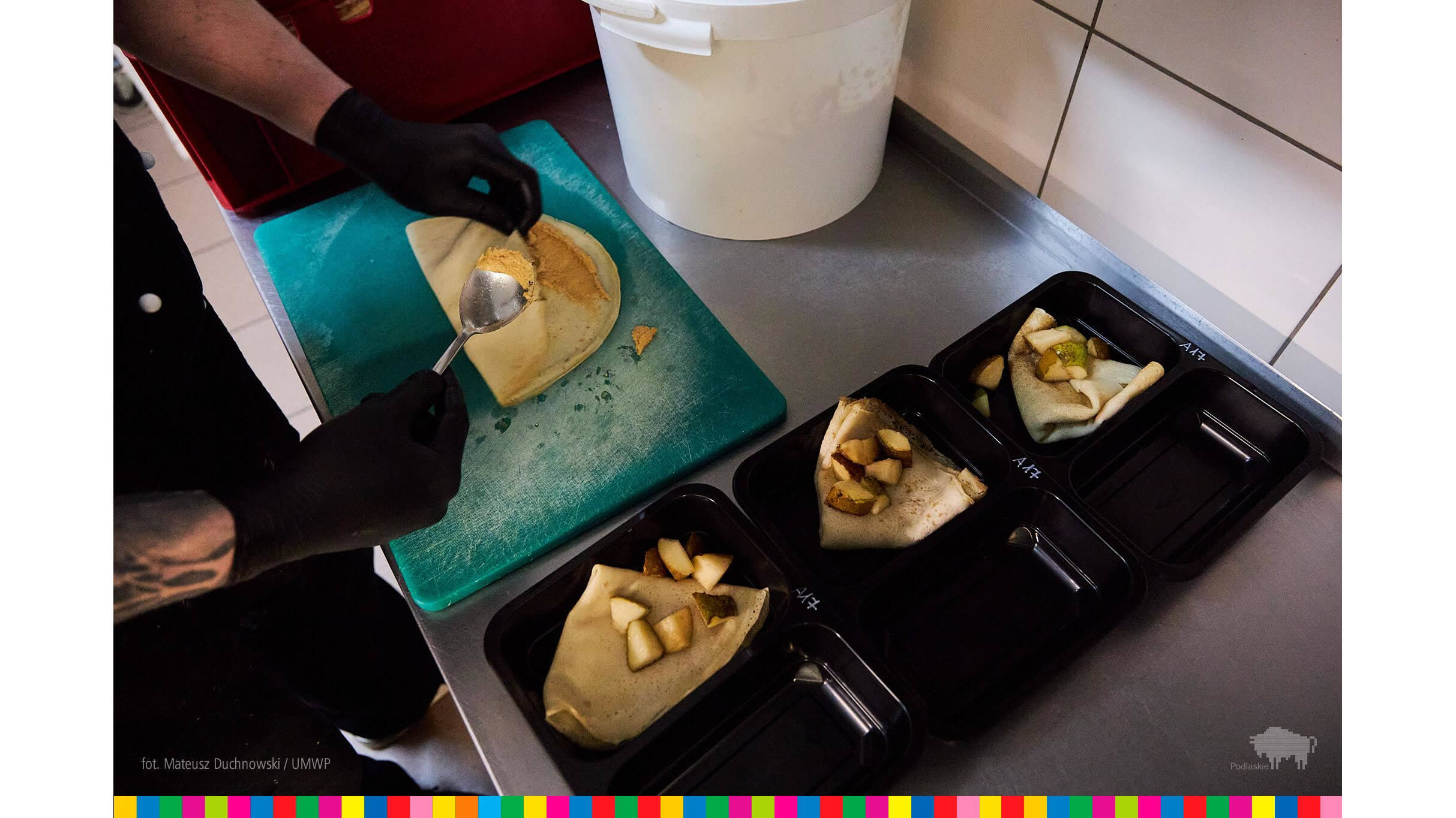 Kibice Jagiellonii dostarczają posiłki kombatantom, działaczom opozycji i sybirakom