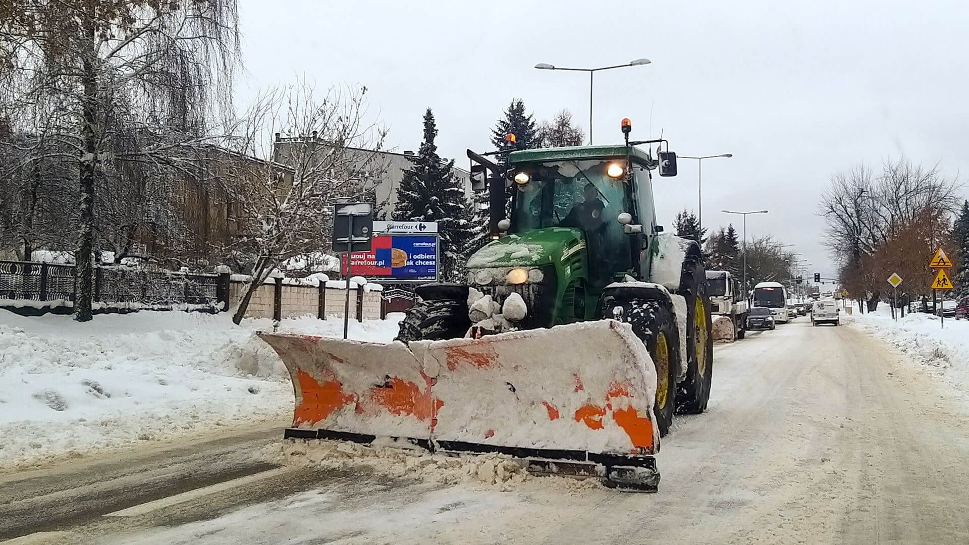 Kolejny atak zimy w Podlaskiem - znowu trudne warunki na drogach