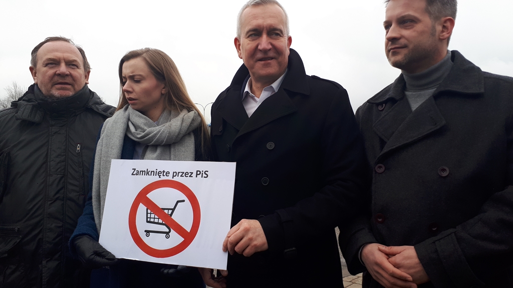 Podlascy posłowie PO oceniają przepisy dotyczące zakazu handlu w niedziele