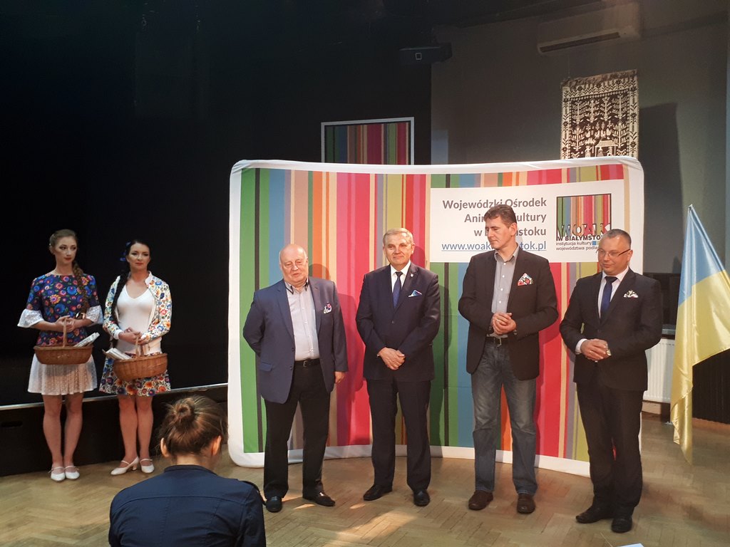 Prawie 30 zespołów folkowych wystąpi podczas jubileuszowej 10. edycji Podlaskiej Oktawy Kultur