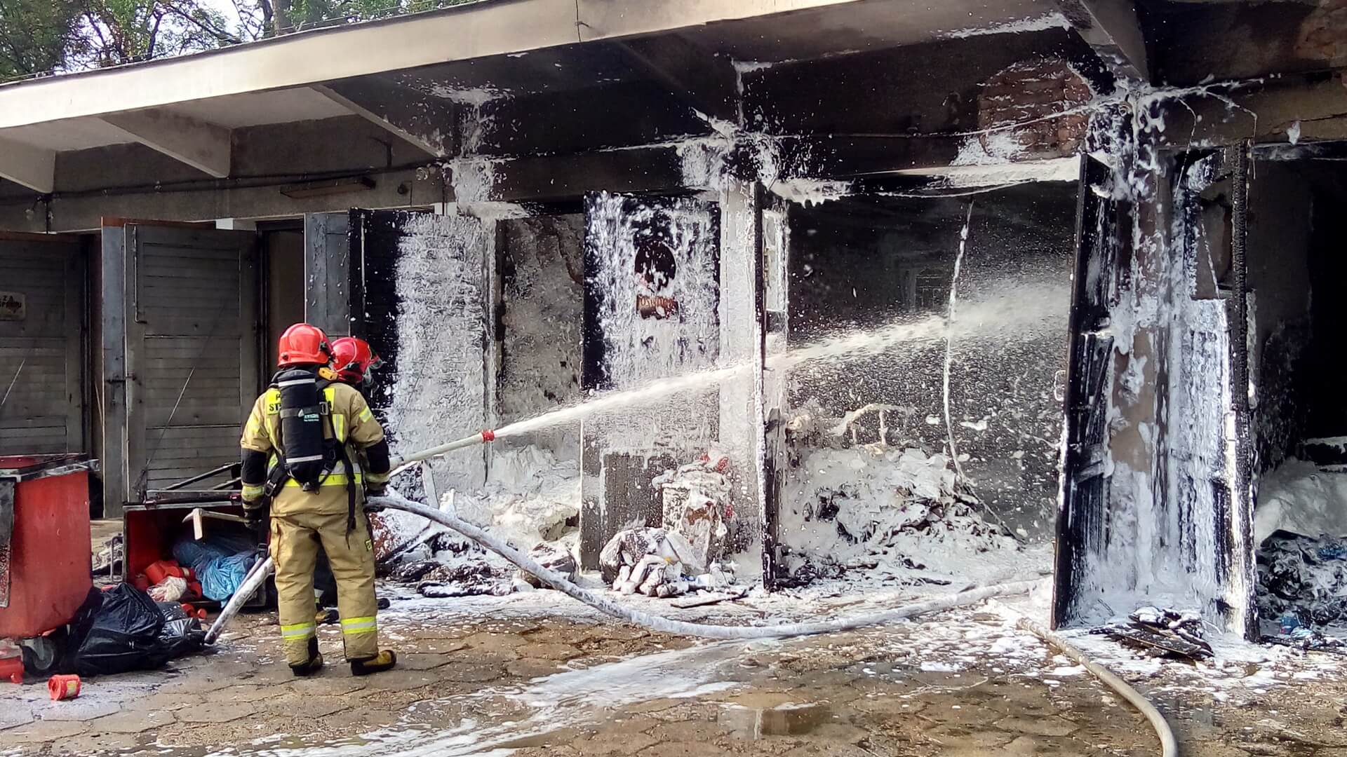 Pożar garażu przy Uniwersyteckim Szpitalu Klinicznym w Białymstoku