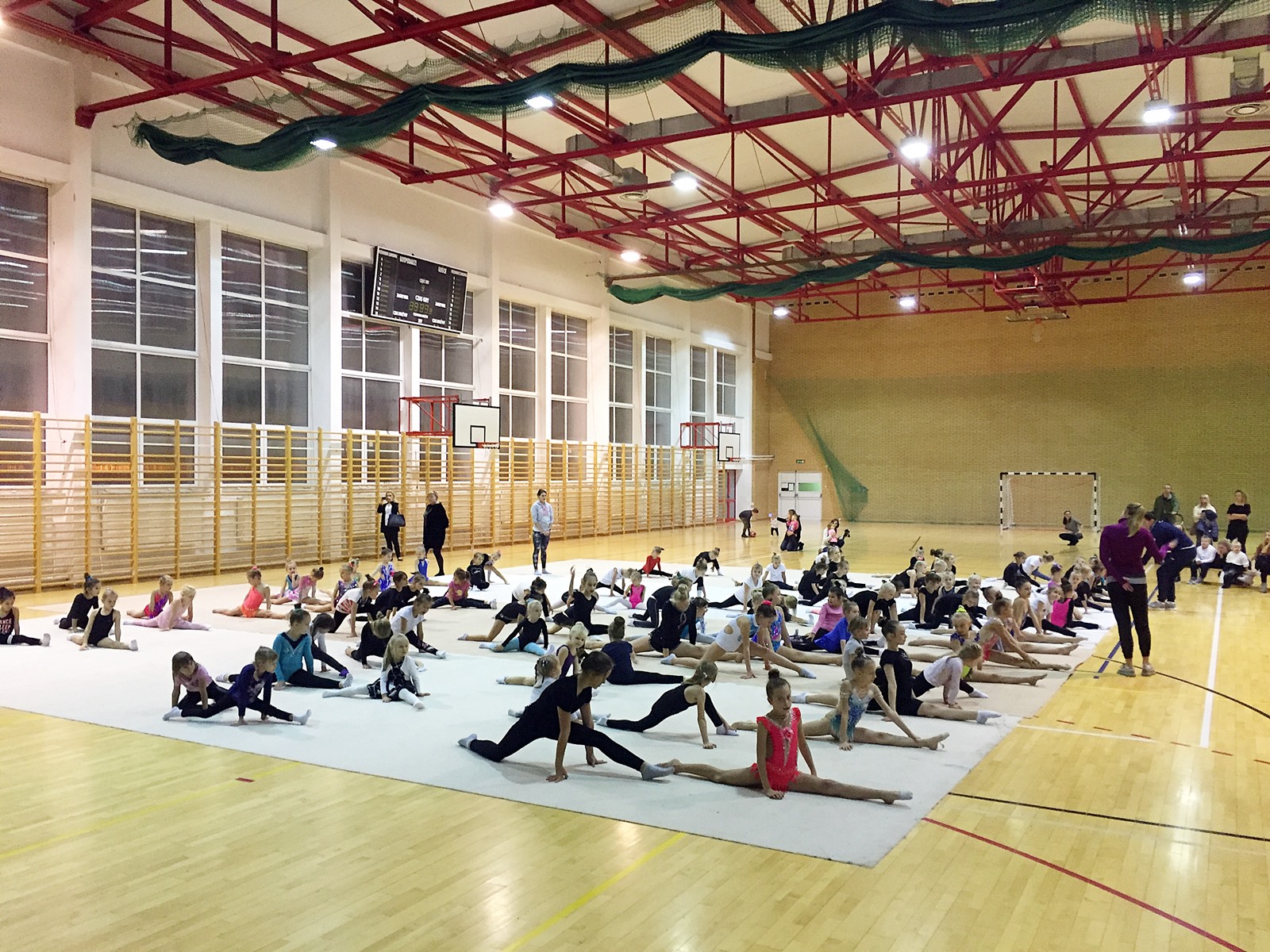 Trening gimnastyki artystycznej z rosyjską mistrzynią w Białymstoku