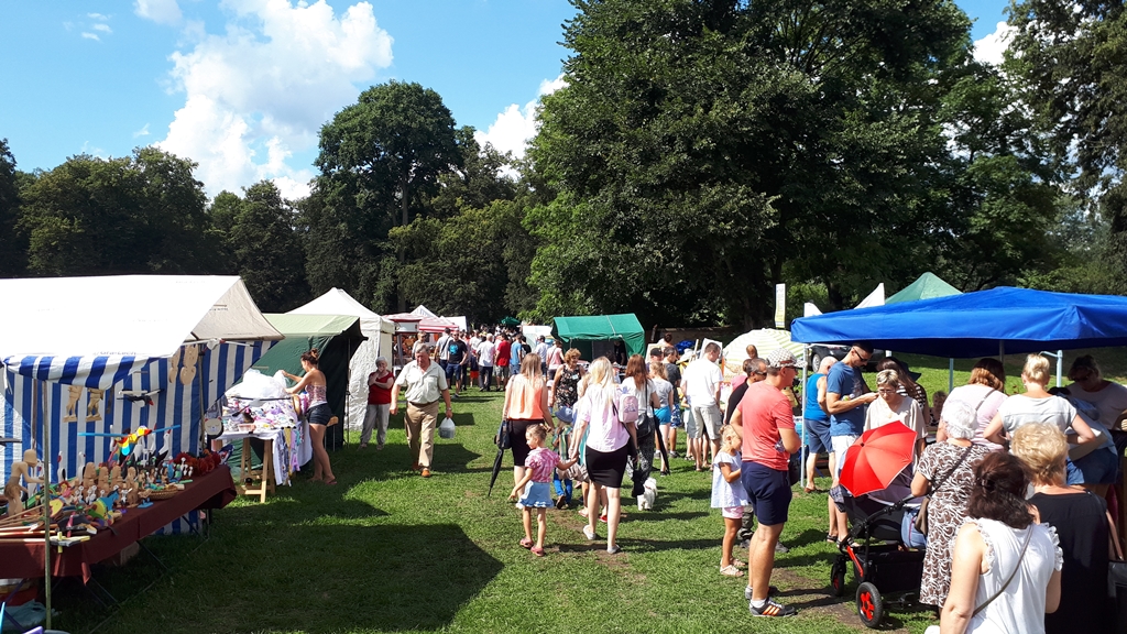Rękodzieło, regionalne produkty i koncerty - w Choroszczy rozpoczyna się jubileuszowy 30. Jarmark Dominikański