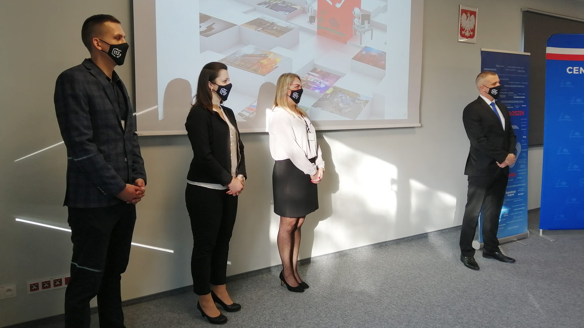 Europejski Dzień Numeru Alarmowego 112 - wojewoda podlaski docenił pracę białostockich operatorów