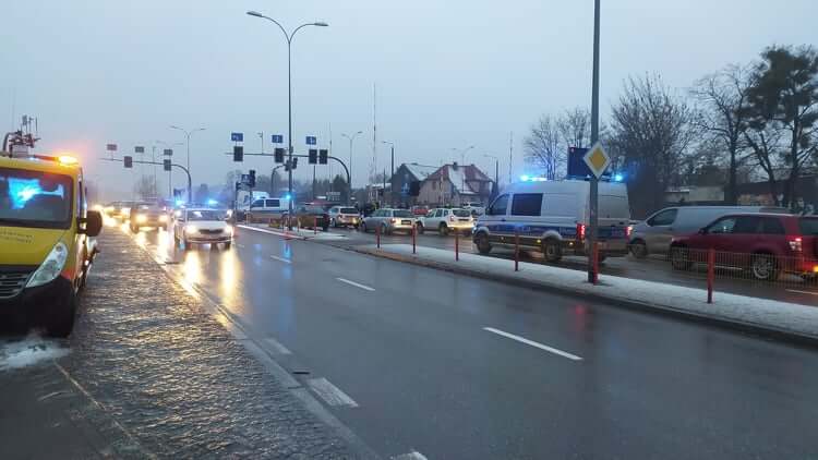 Wypadek radiowozu w Białymstoku - ranny policjant