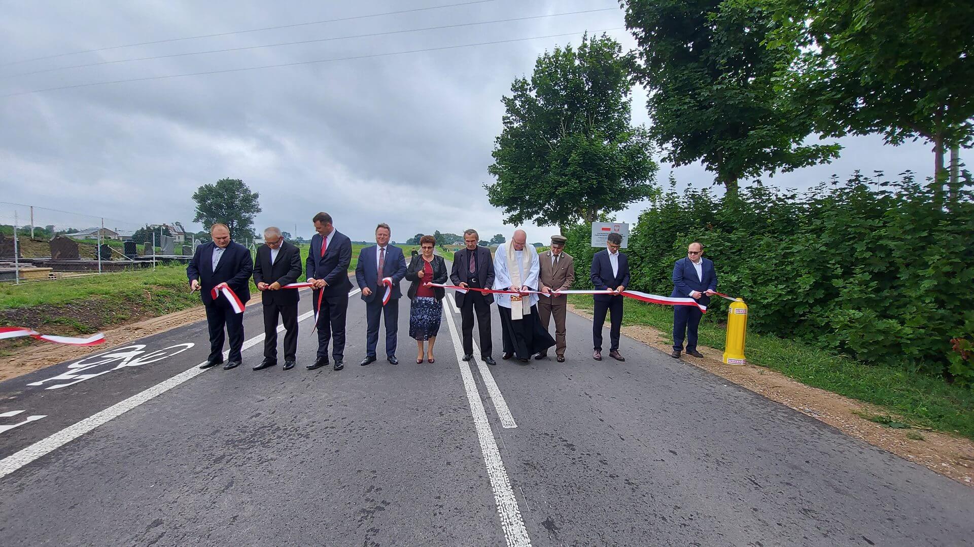 W gminie Krasnopol wyremontowano drogę prowadzącą ze wsi Smolany-Dąb do Pawłówki