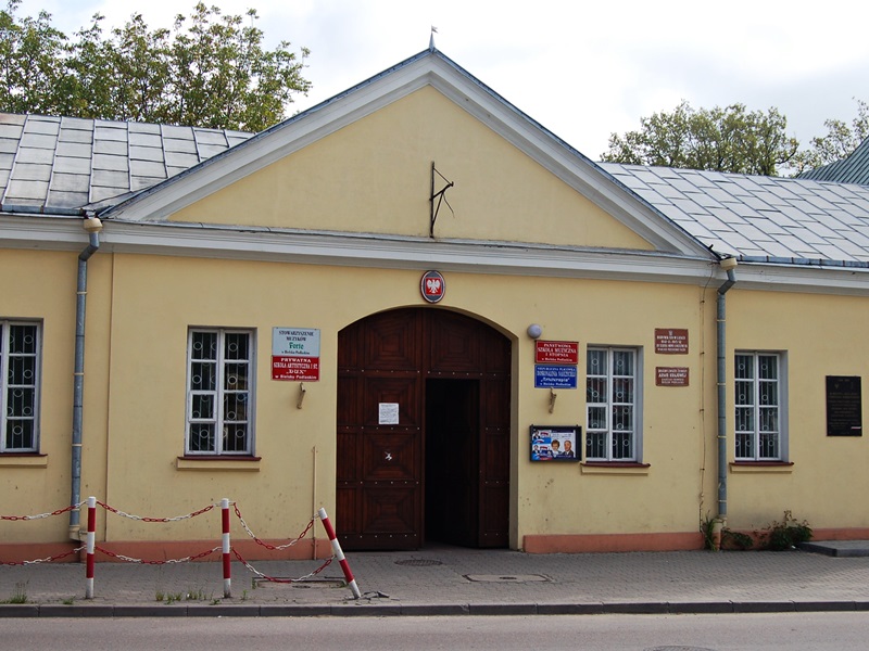 Odnaleziono kolejne ludzkie szczątki na terenie dawnej siedziby UB w Bielsku Podlaskim