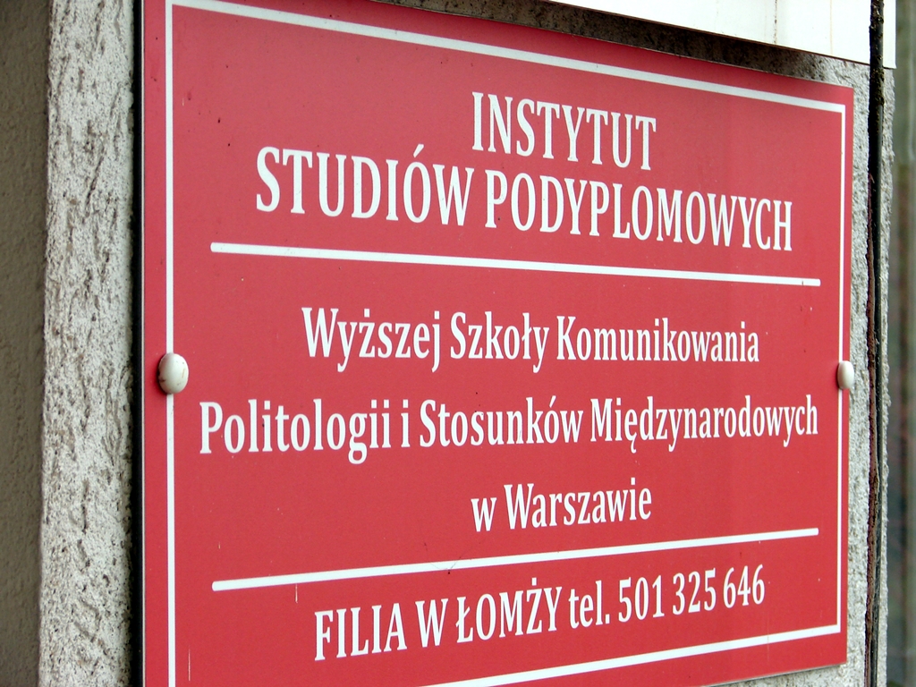 Łomżyńscy nauczyciele podnoszą kwalifikacje w obawie przed utratą pracy