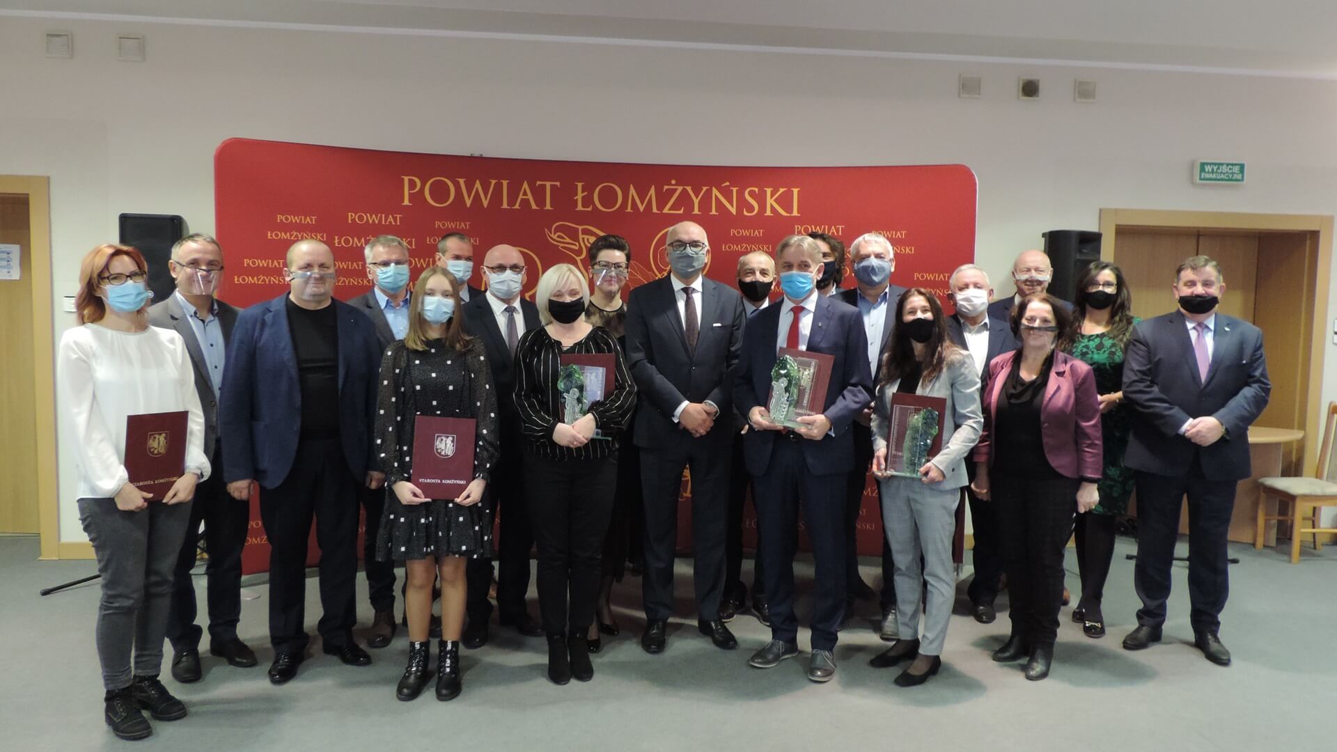 Starosta łomżyński wręczył nagrody i stypendia